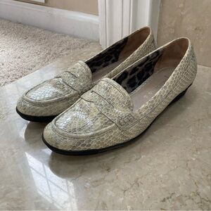 Aquatalia Snakeskin Slip On Penny Loafer Flats, Size 8.5
